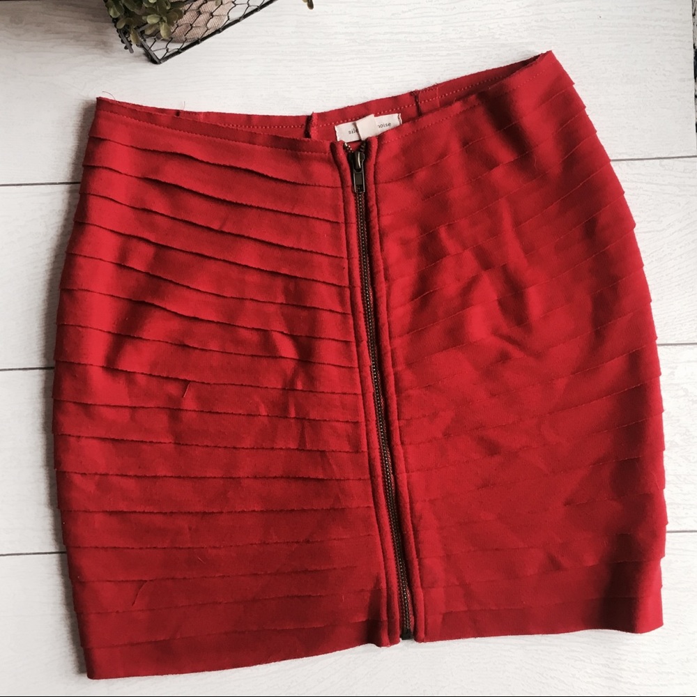 Urban Outfitters red mini skirt✨size small